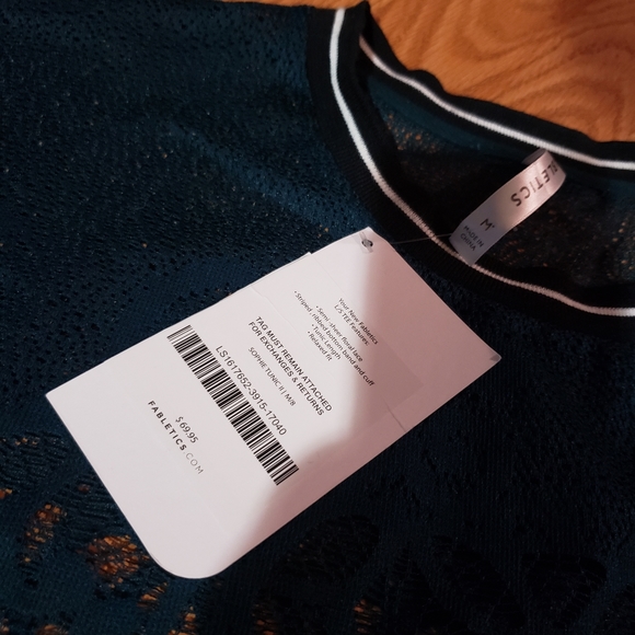 Lace Sweater, Fabletics - Picture 2 of 2